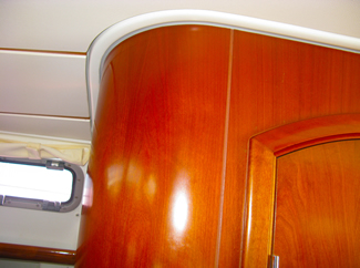 Beneteau_393_Cabin_Washroom1