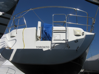 Beneteau_393_Open Transom